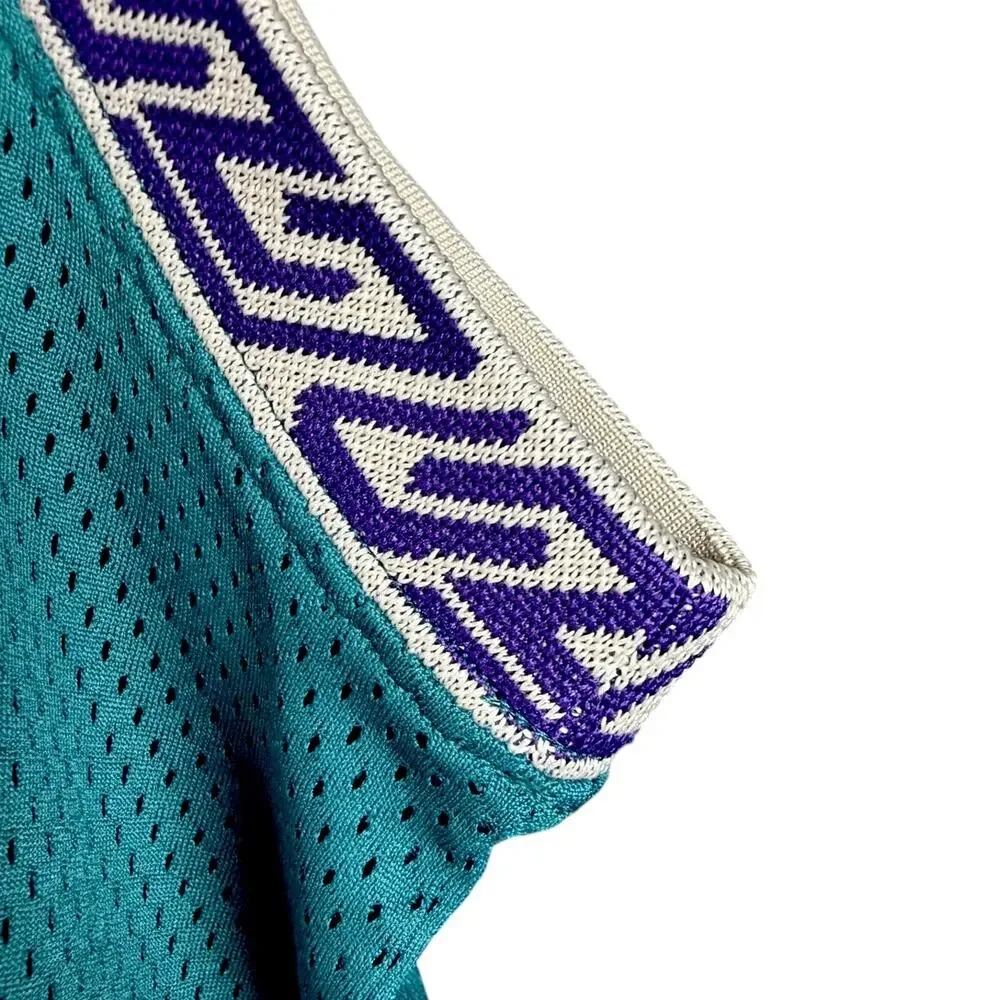 Undefeated Teal Green Aztec Men's Medium Basketball Mesh Jersey Streetwear